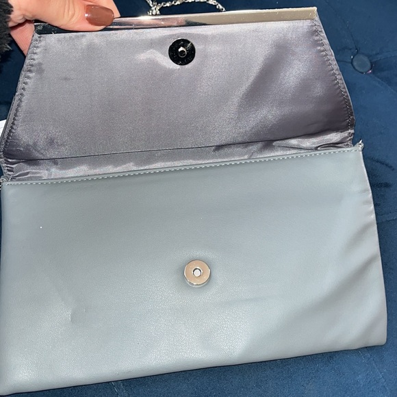 Bag - Picture 3 of 5